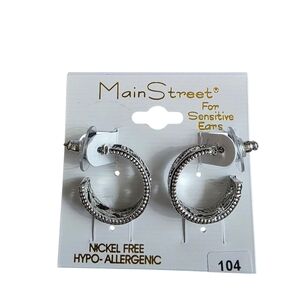 Mainstreet Silver Hoop Earrings for Sensitive Ears